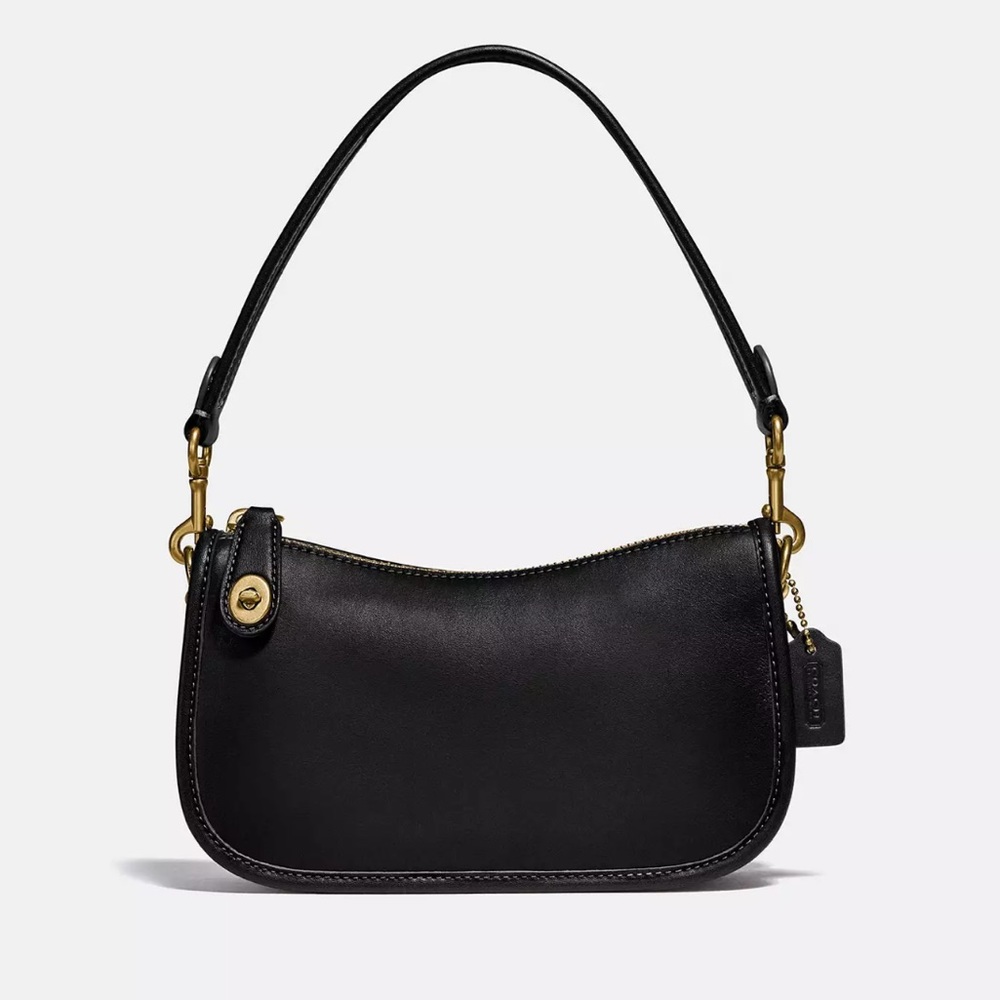 ‼️NEW‼️Coach swinger 20